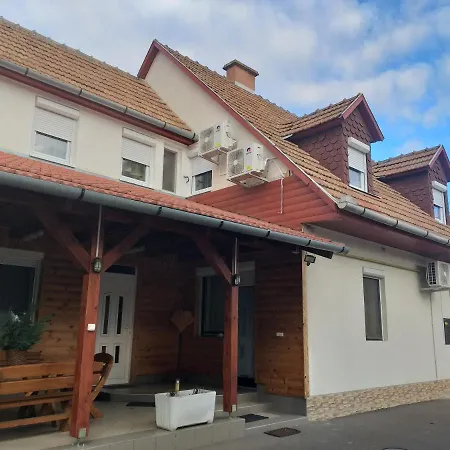 Ginkgo Apartman Demjén Exterior photo
